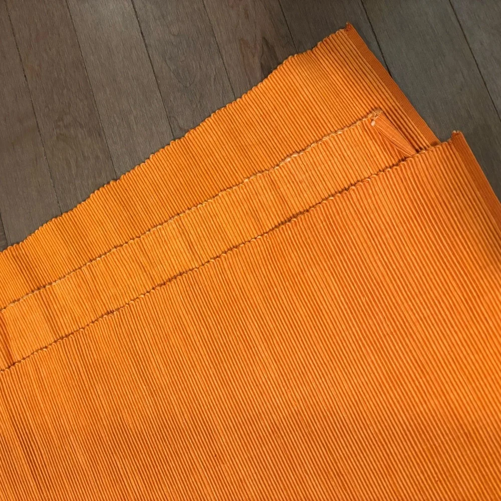 Crate&Barrel 100% Cotton Twilight Placemats (3) three in Orange/ Desert